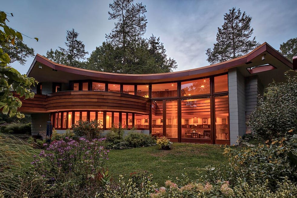 frank lloyd wright designed the meyer house in rural michigan.