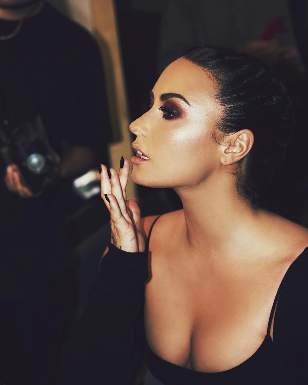 Demi Lovato Beauty Routine