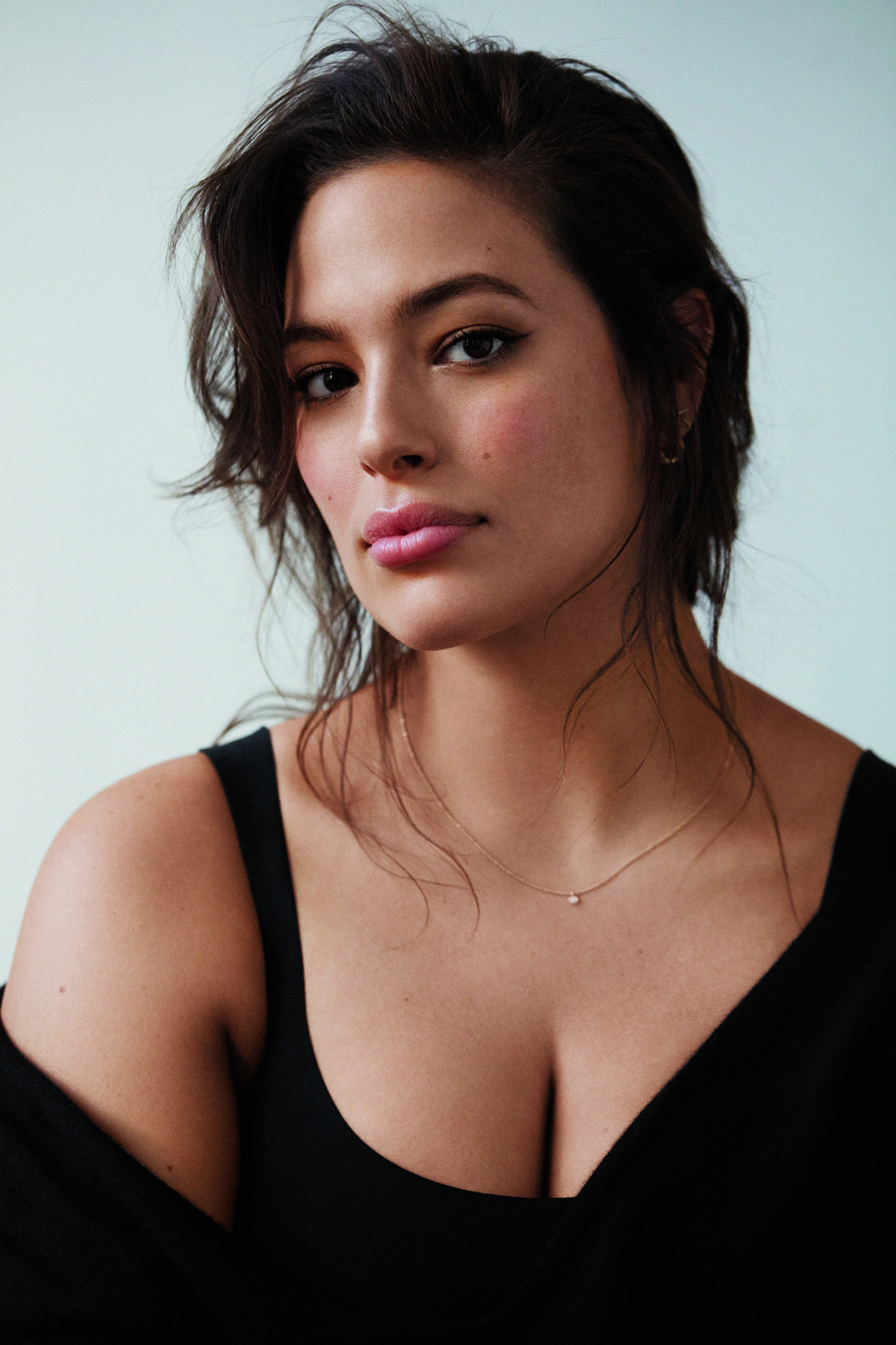 Ashley Graham Reacts to Racism in Her Family - Ashley Graham Interview