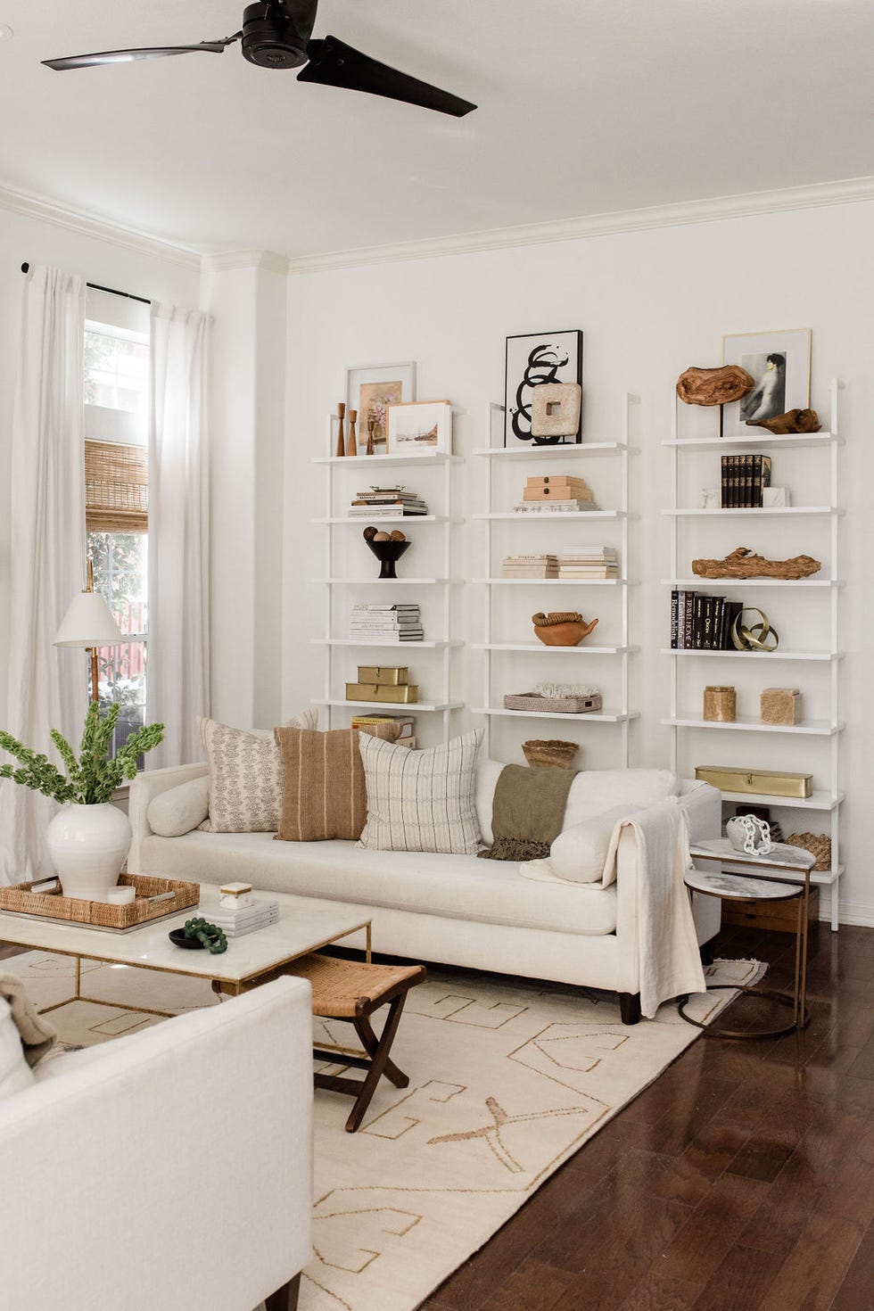 25 Small Apartment Living Room Ideas