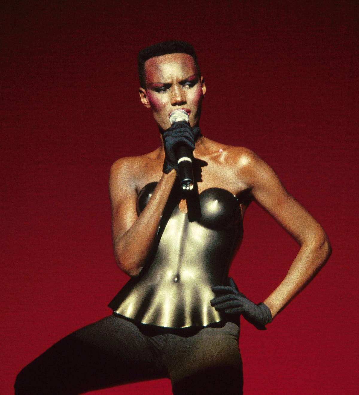 Grace Jones. Свен-Оле торсен и Грейс Джонс. Grace Jones "warm Leatherette". Grace Jones i've seen that face before.