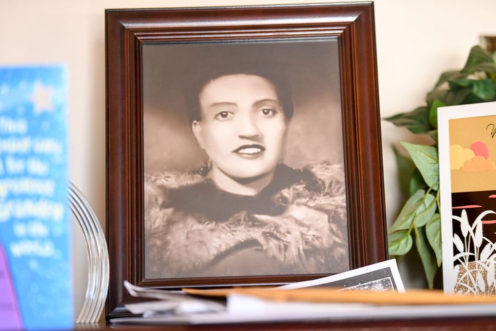 framed photo of henrietta lacks in the living room of her grandson, ron lacks in n baltimore, md on march 22, 2017
