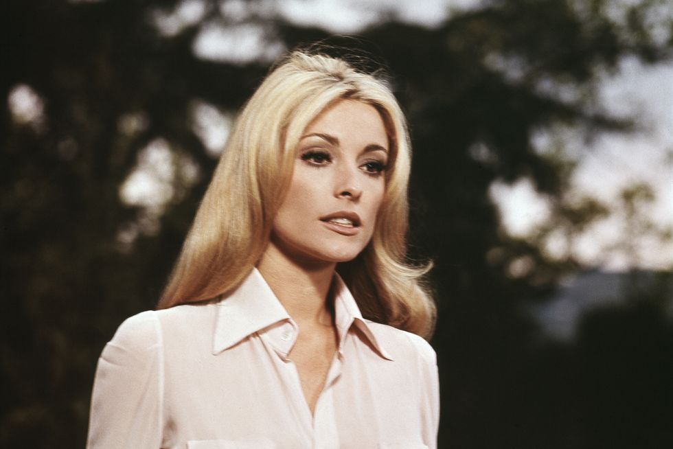 sharon tate with a center part