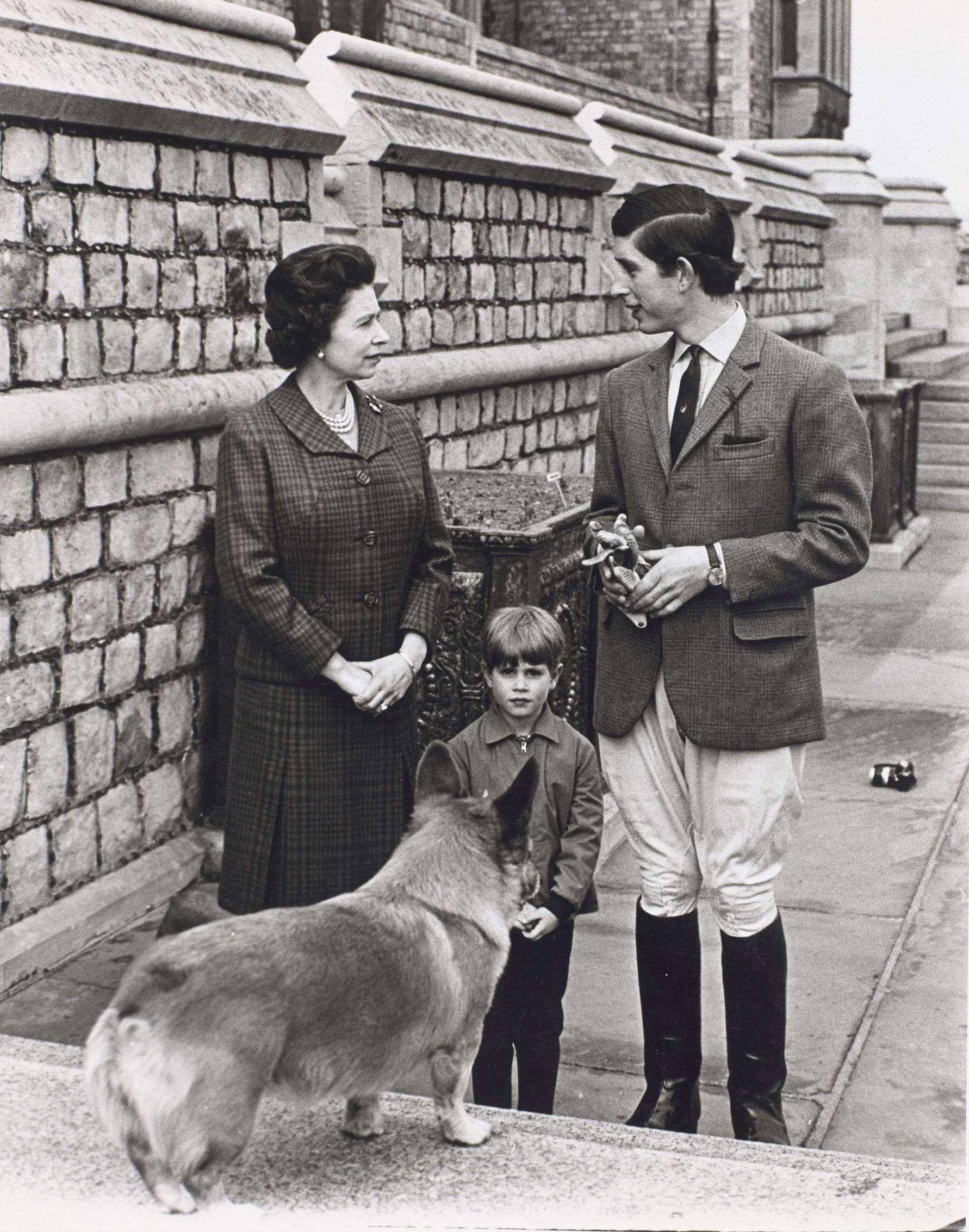 Google builds Royal Street View inside Prince Charles' homes