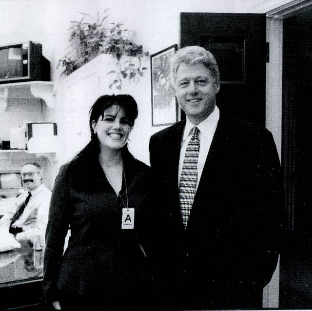 Monica Lewinsky meets with President Clinton