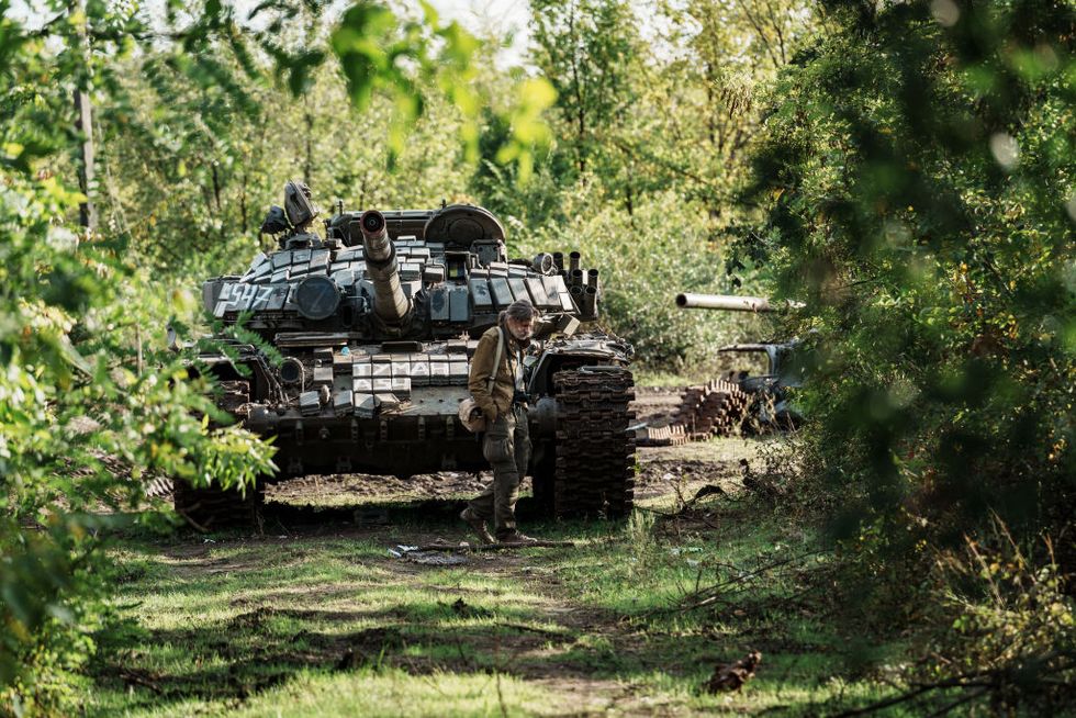 russian military vehicles destroyed by ukrainian army near izium