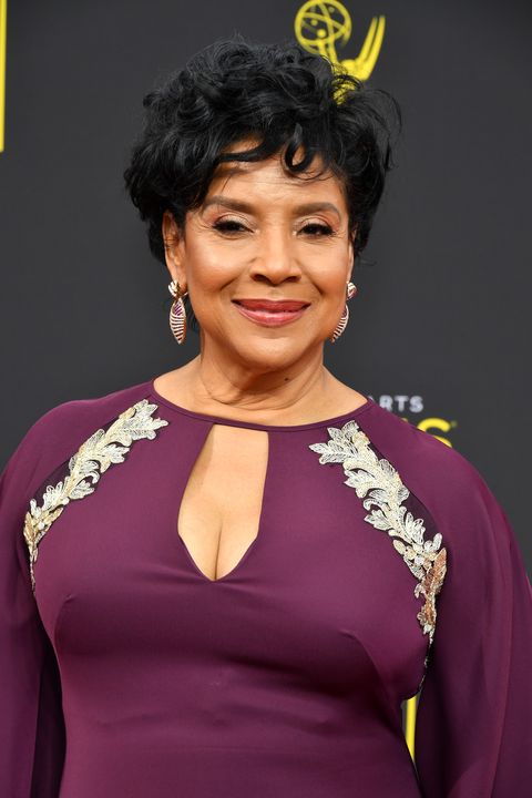 hairstyles for women over 50 phylicia rashad with a tossled pixie