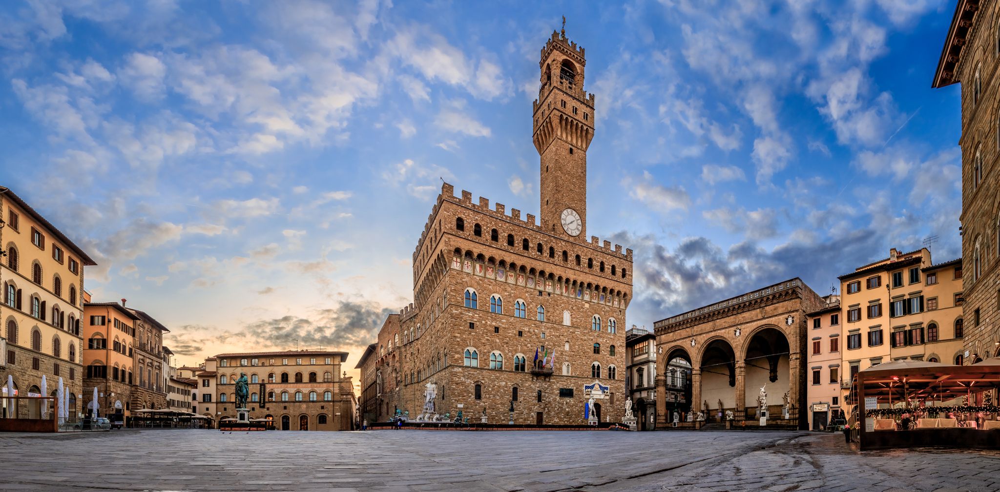 Piazza della Signoria a Firenze, 10 curiosità che ancora non sai