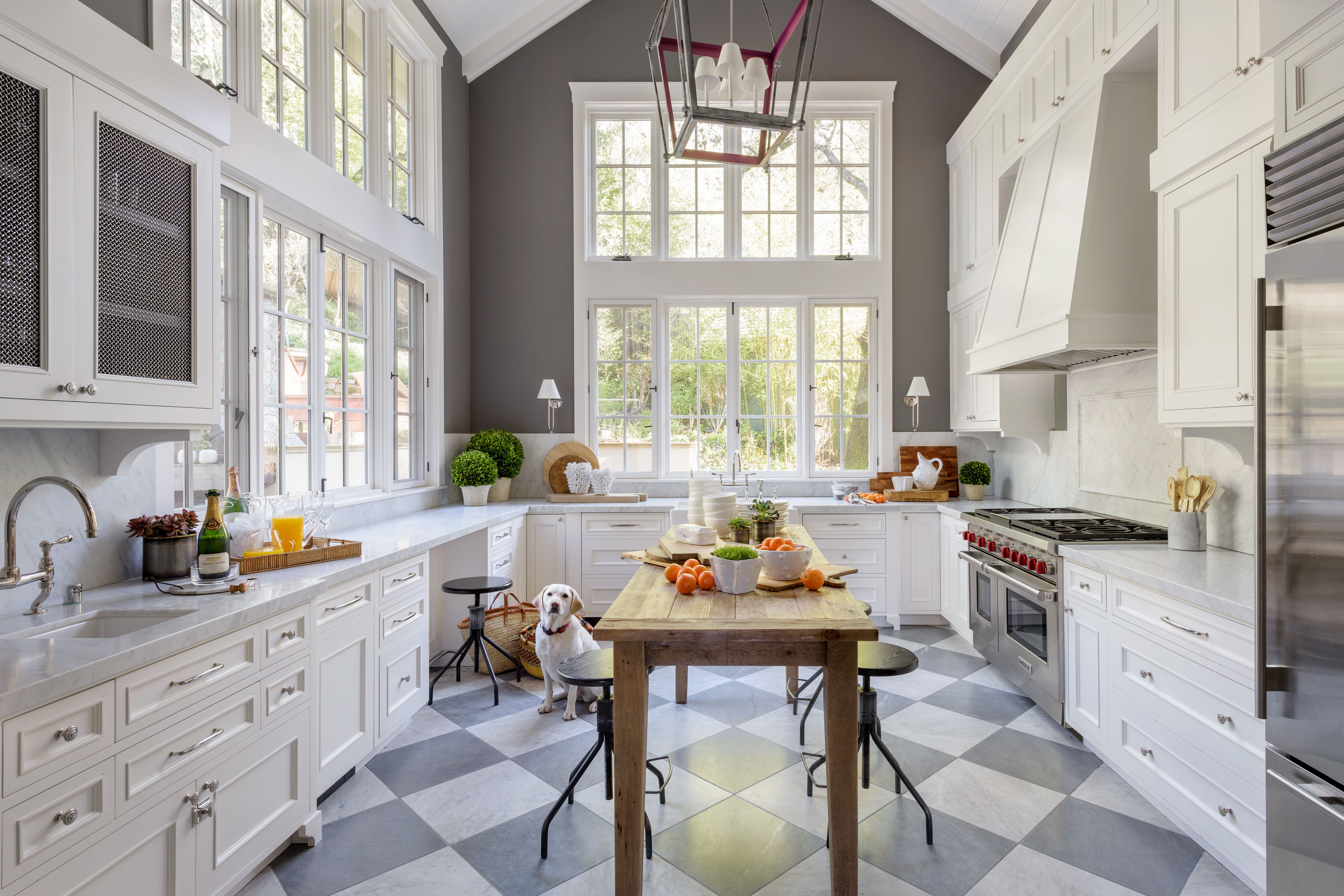 7 Tips for Decorating With White Stainless Steel Appliances