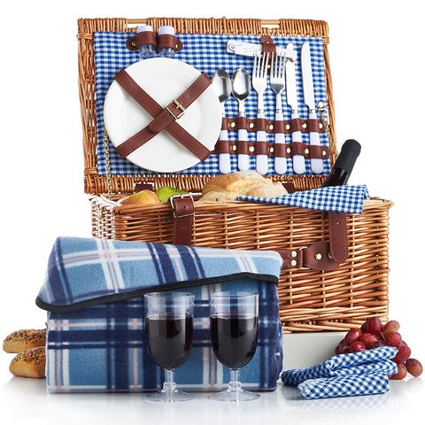 Storage basket, Basket, Picnic basket, Hamper, Present, Gift basket, Home accessories, Textile, Plaid, Tartan, 
