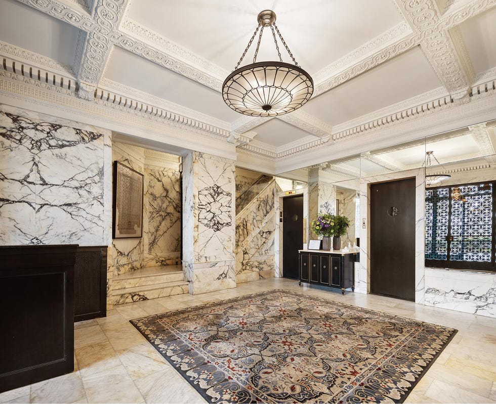 the lobby of the strathmore at 404 riverside drive.