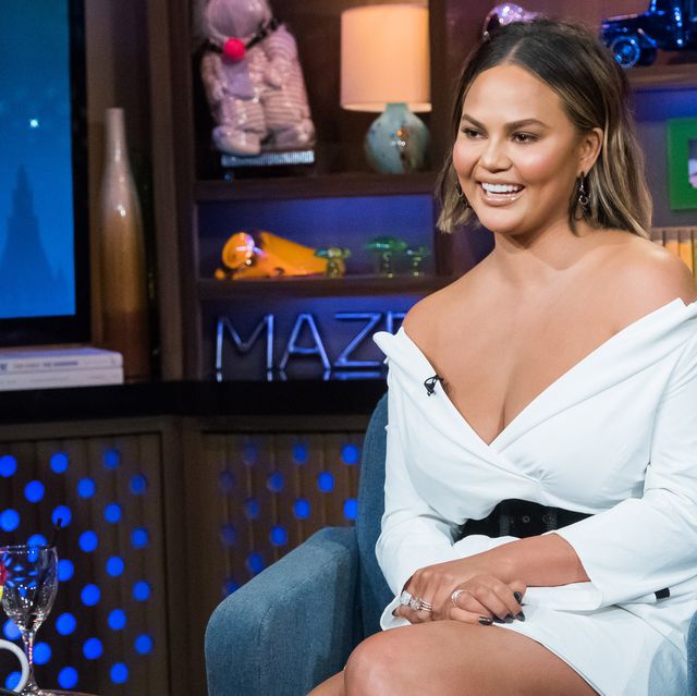 Chrissy Teigen Shares Picture Of 'Thigh Hives' On Vacation