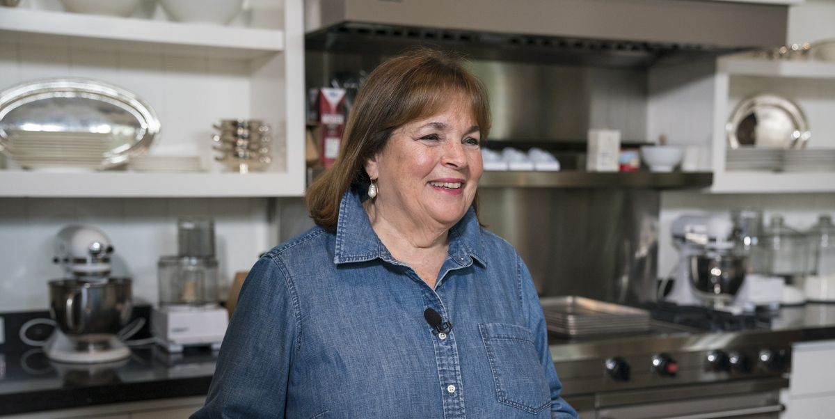 Jennifer Garner Gets A Knife Sharpening Lesson From Ina Garten In Latest Adorable Video