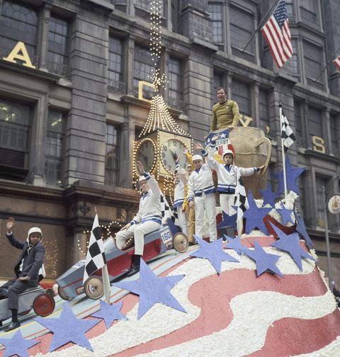 macy's thanksgiving day parade 1968 william shatner