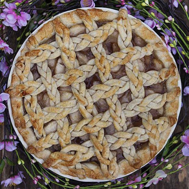pie crust designs braided lattice apple pie