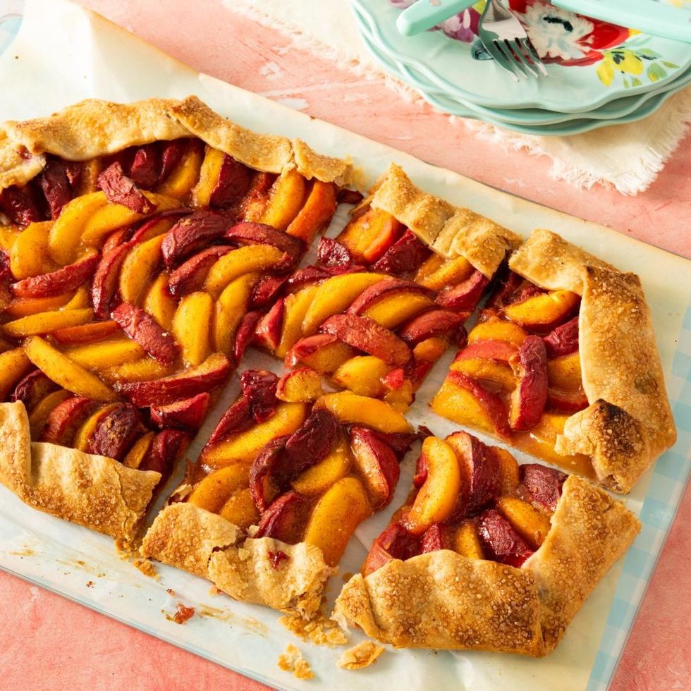 pie crust designs peach galette