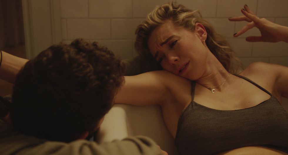 pieces of a woman l to r shia lebeouf as sean and vanessa kirby as martha