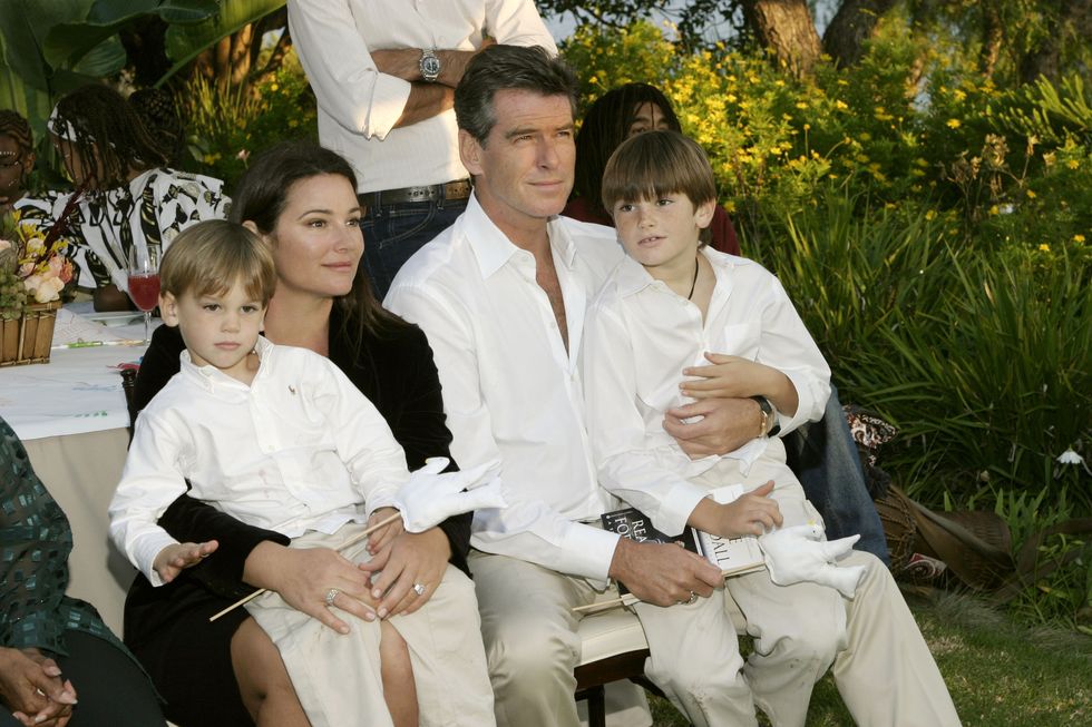 Keely Shaye Smith and Pierce Brosnan with sons Paris and Dylan in 2004. 