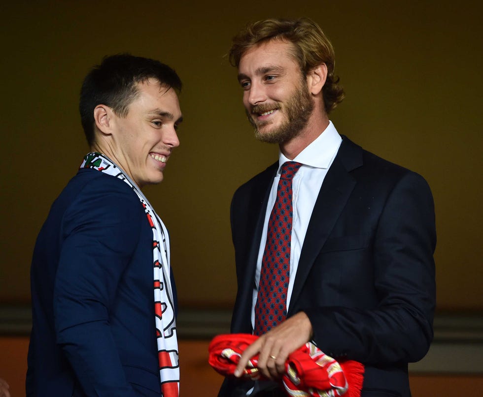 Pierre Casiraghi y Louis Ducruet en el estadio del Mónaco