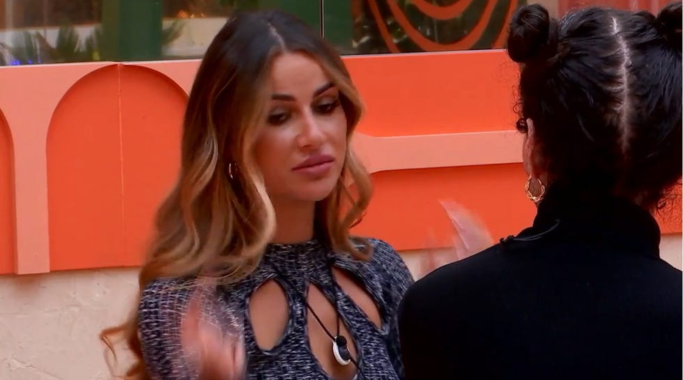 pilar llori en gh vip 8