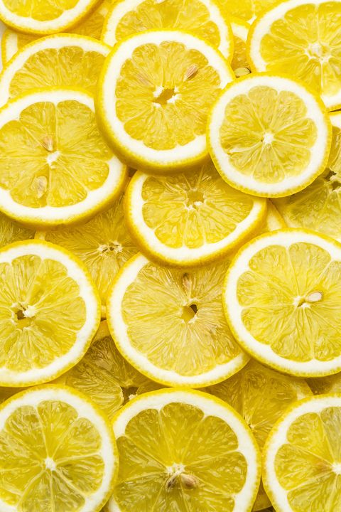 Pile of fresh lemon slices