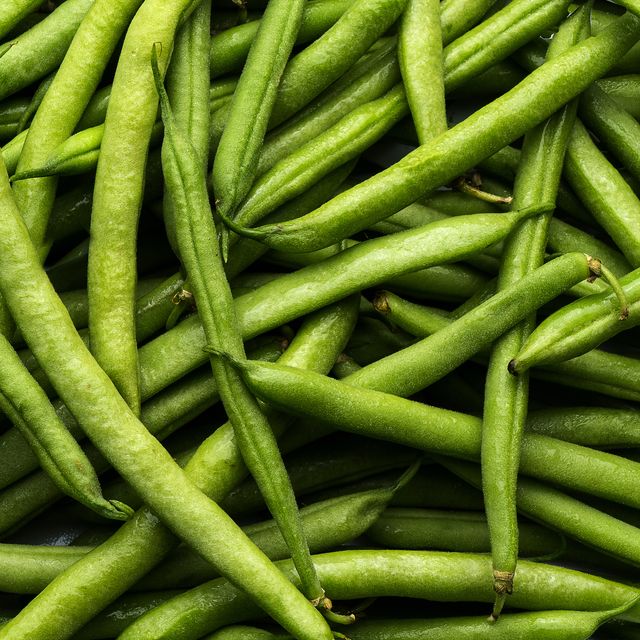 pile of green string beans