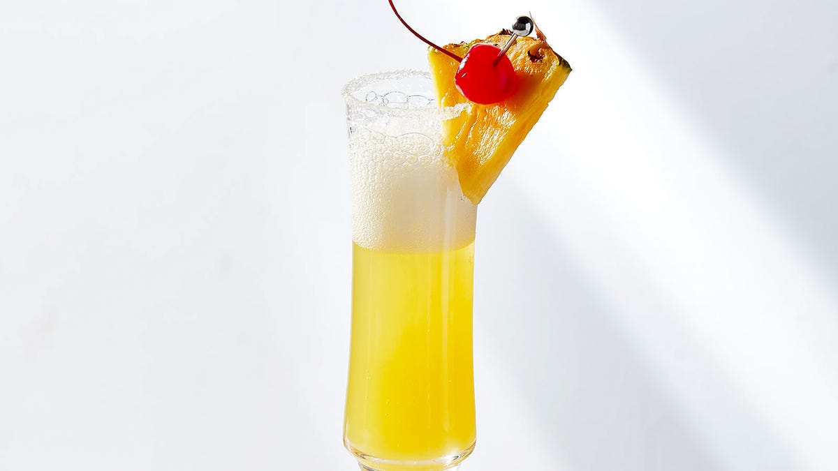 preview for Piña Colada Mimosas Will Put Your Whole Crew In Tropical Vacation Mode
