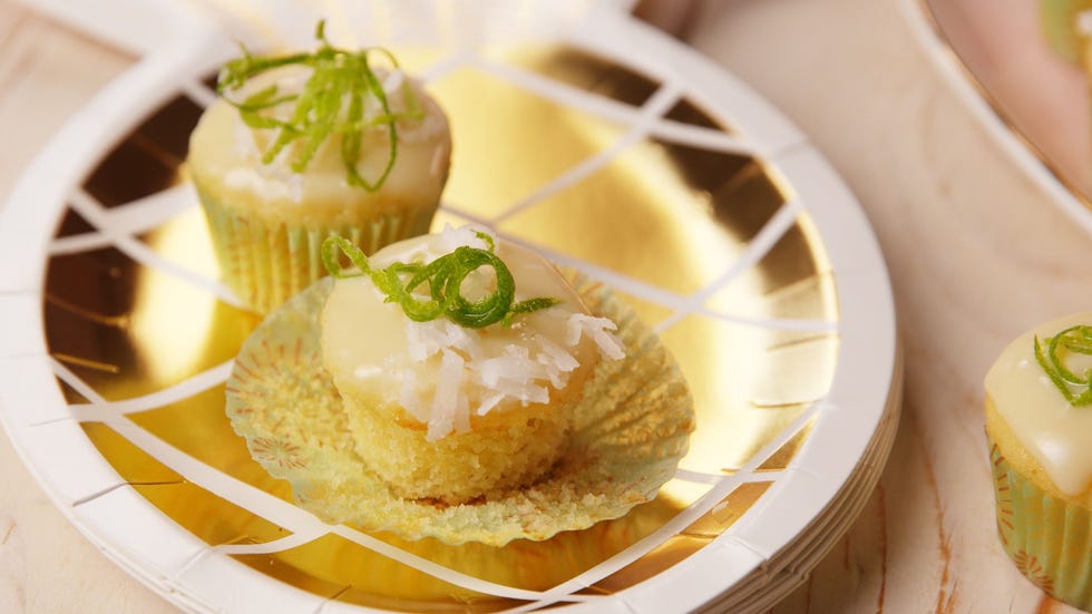 pina colada mini cupcakes