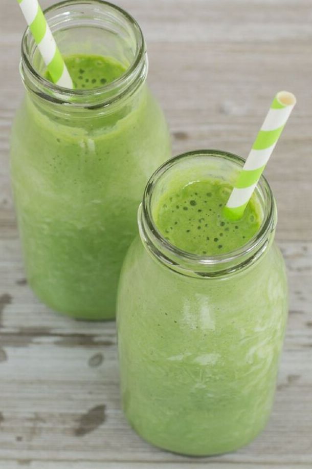 The 10-Day Green Smoothie Cleanse For Weight Loss: 10 Day Diet Plan+50  Delicious Quick & Easy Smoothie Recipes For Weight Loss