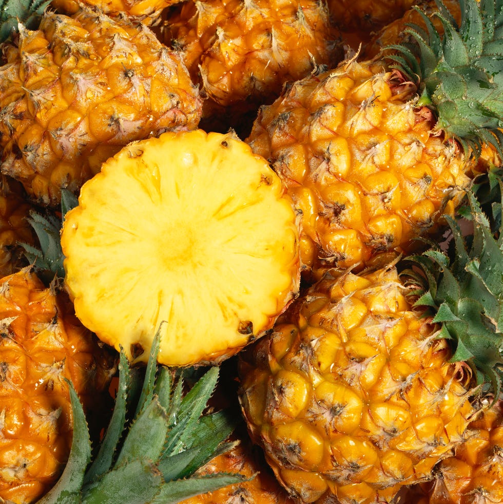 pineapples pineapples