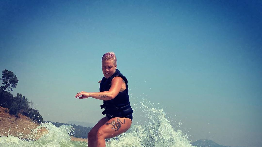 Pink, 40, Celebrates Her 'Thunder Thighs' In New Instagram