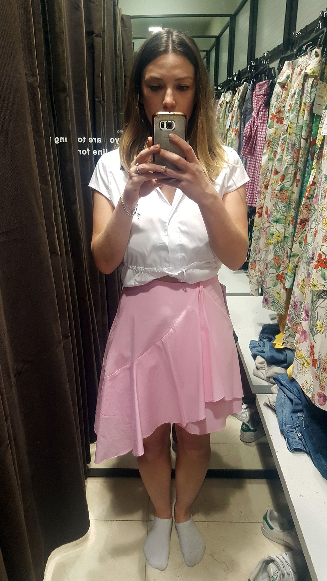 Pink ruffle skirt outlet zara