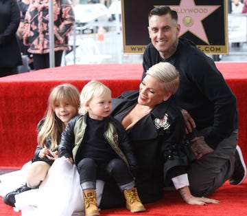 Pink won't post pictures of her family