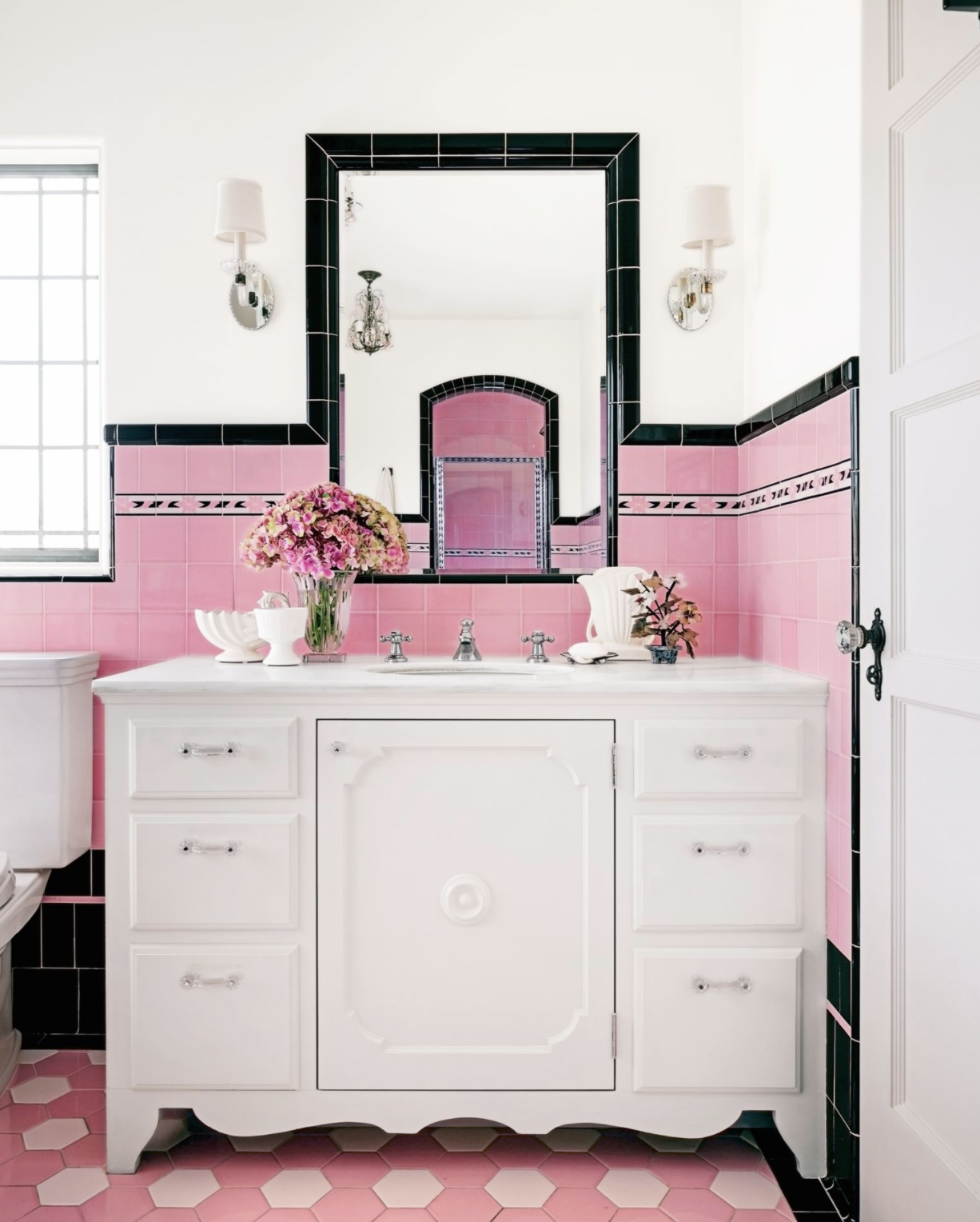 12 Elegant Pink Bathrooms - Pink Bathroom Ideas 2024