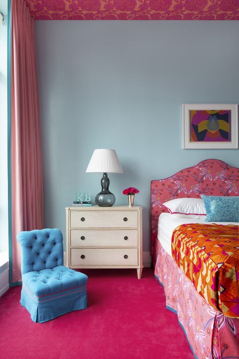 pink and blue bedroom for teen