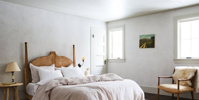 21 Master Bedroom Rug Ideas