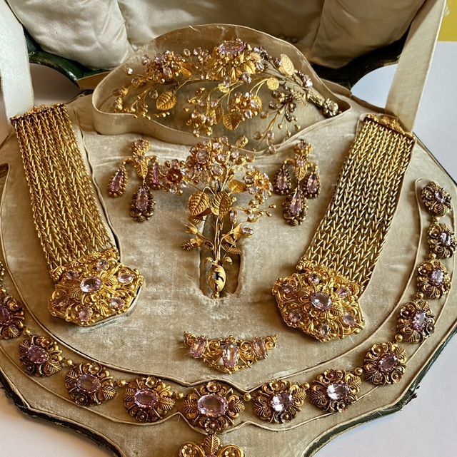 History of Regency Jewelry - Popular Jewels During the Regency Era