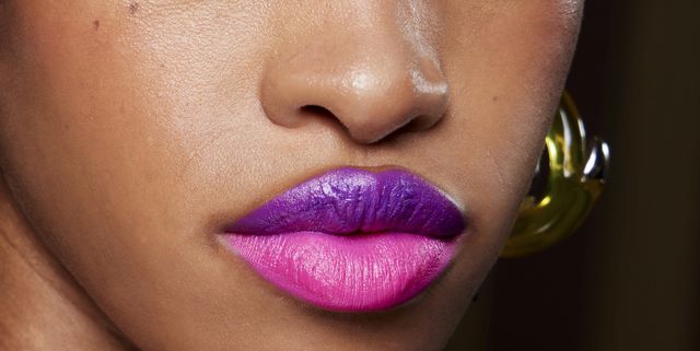 Las mejores barras de labios en color rojo para los maquillajes más sexy