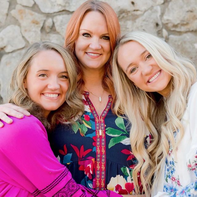 ree drummond with her daughters paige and alex