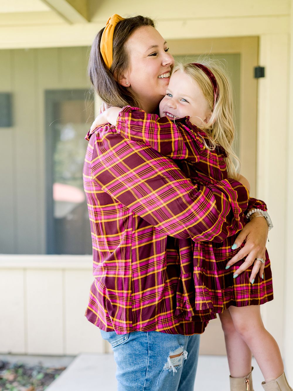 Pioneer Woman's Ree Drummond Models Her Fall Collection With Her Mom
