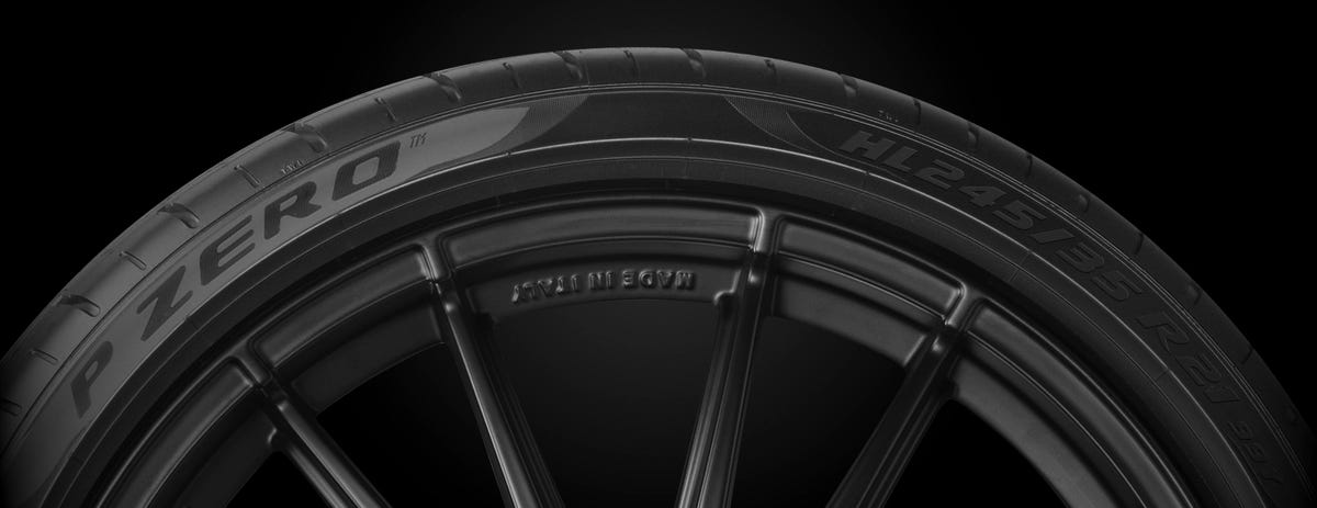 www.caranddriver.com