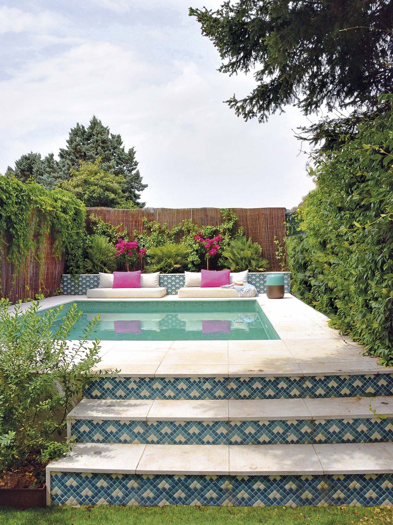 ➤ Ideas de 【 decoración de jardín con piscina 】