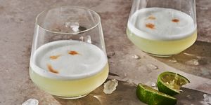 two glasses of pisco sour