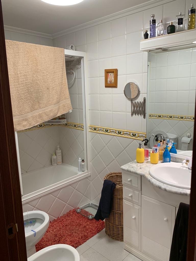 baño antes de la reforma