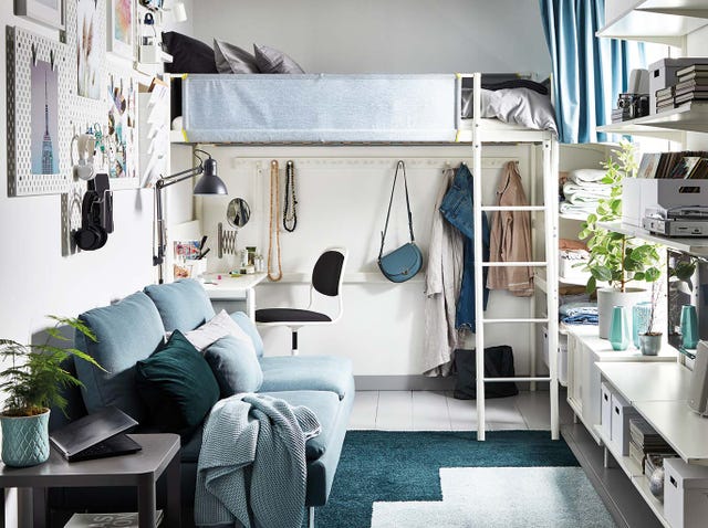 Habitación en piso compartido con muebles multifuncionales