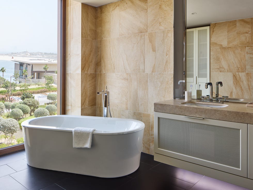 bañera exenta