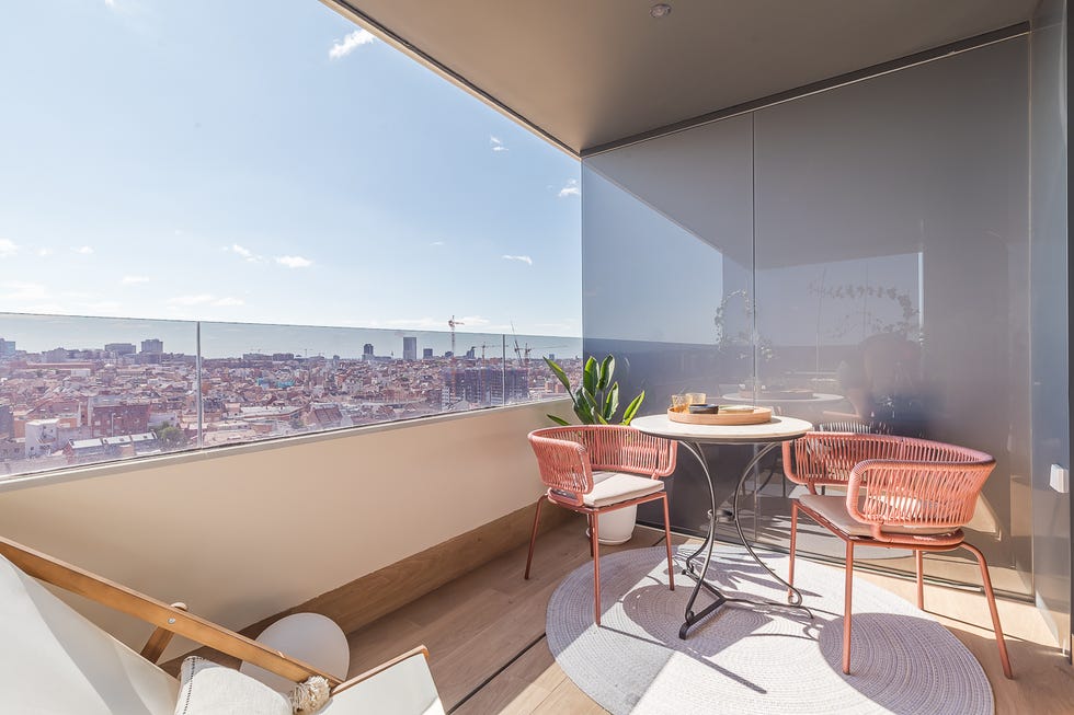 terraza con muebles de exterior