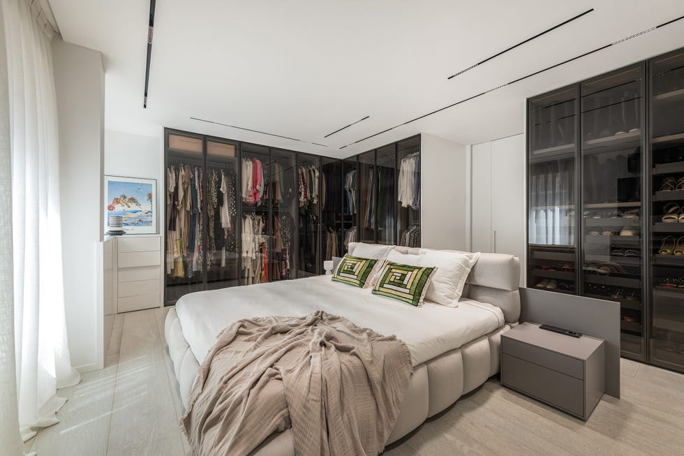 dormitorio con vestidor integrado