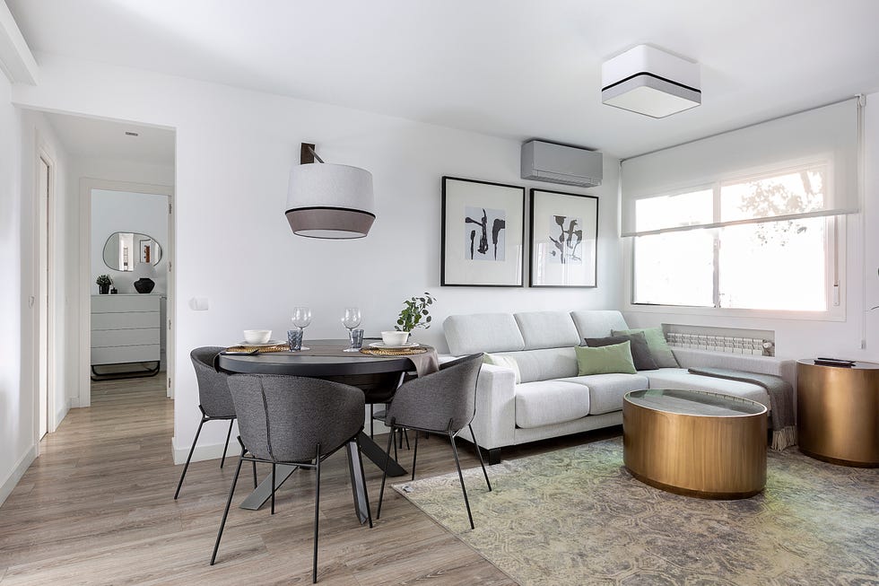 salón comedor moderno decorado en gris