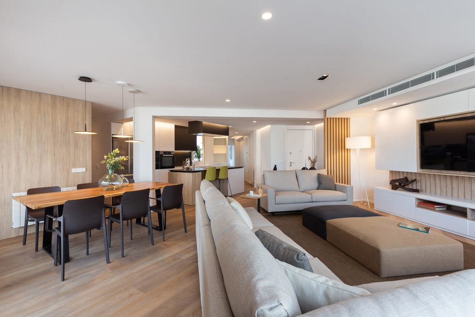 salón comedor con cocina integrada